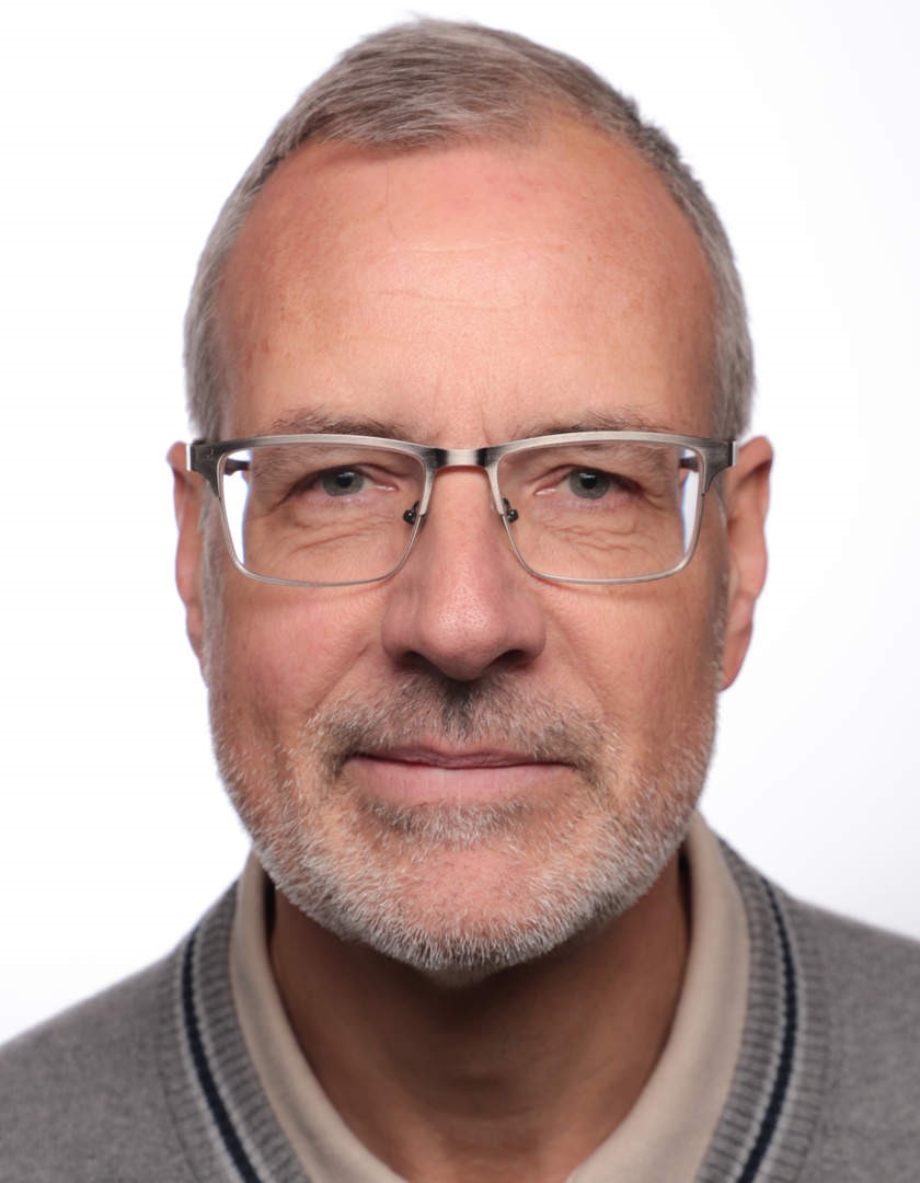 Portrait Foto von Dr. Matthias Vogt